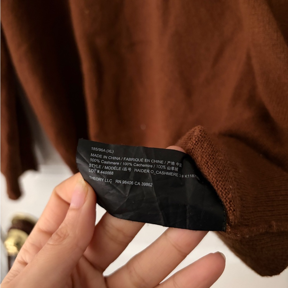 THEORY 100% Cashmere Men's Brown Crewneck Sweater - XL - Picture 8 of 9